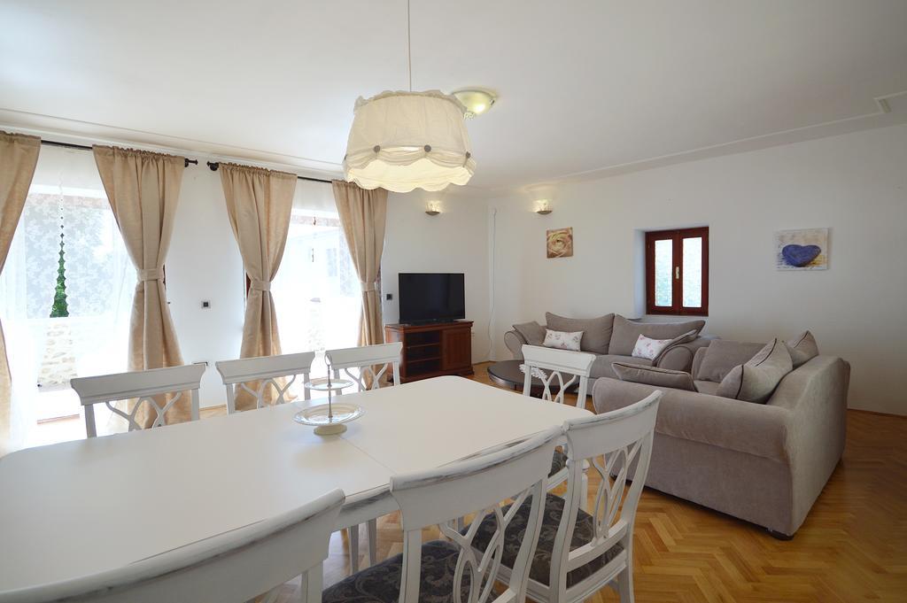 Apartment Kairos 자다르 객실 사진