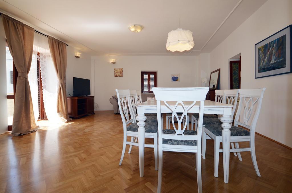 Apartment Kairos 자다르 객실 사진